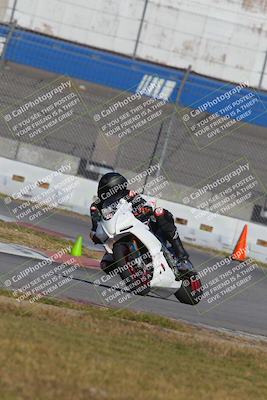 media/Nov-26-2022-Fastrack Riders (Sat) [[b001e85eef]]/Level 3/Session 3 Outside Turn 9/